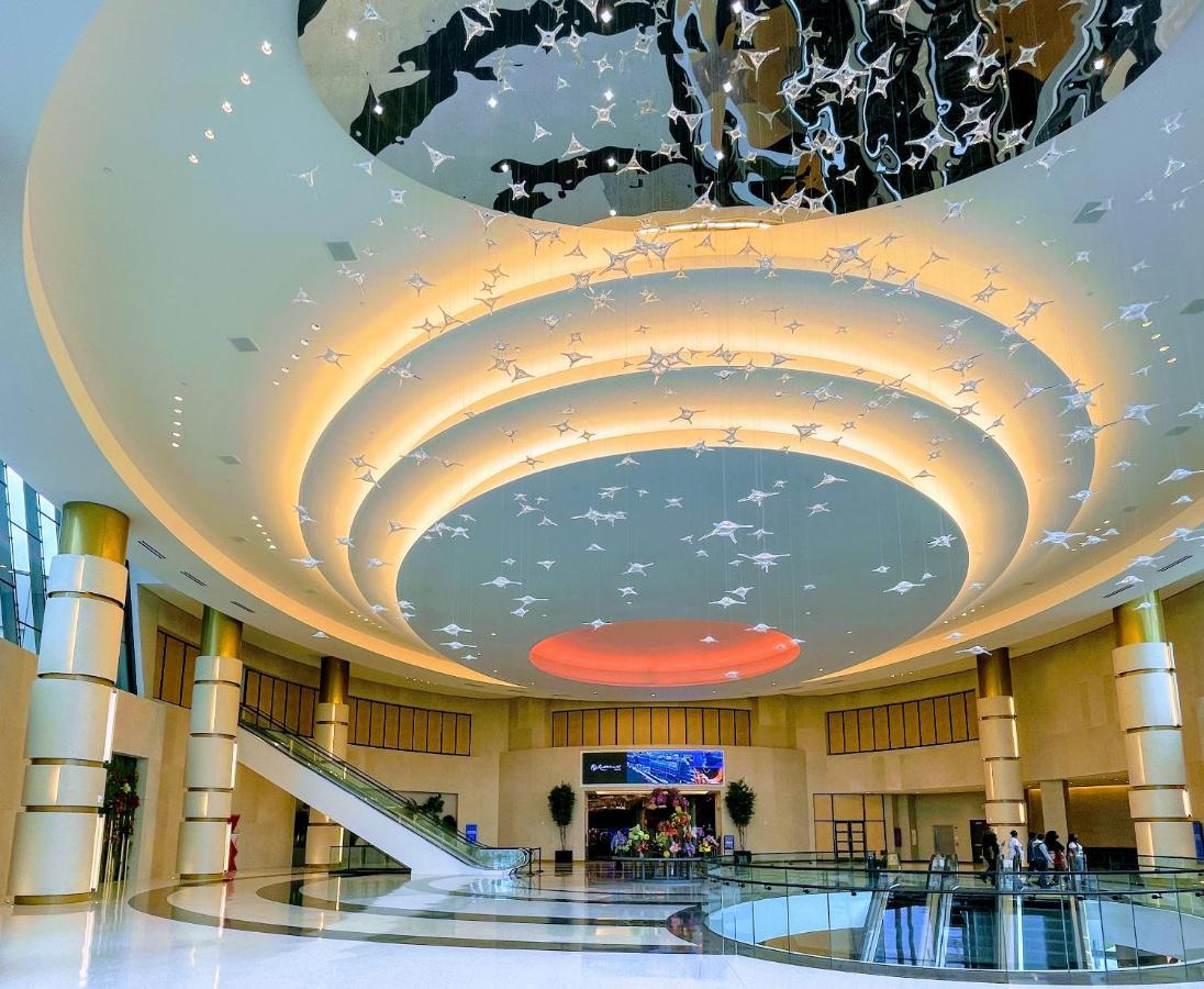 Hyatt Regency Jfk Airport At Resorts World New York Exterior photo